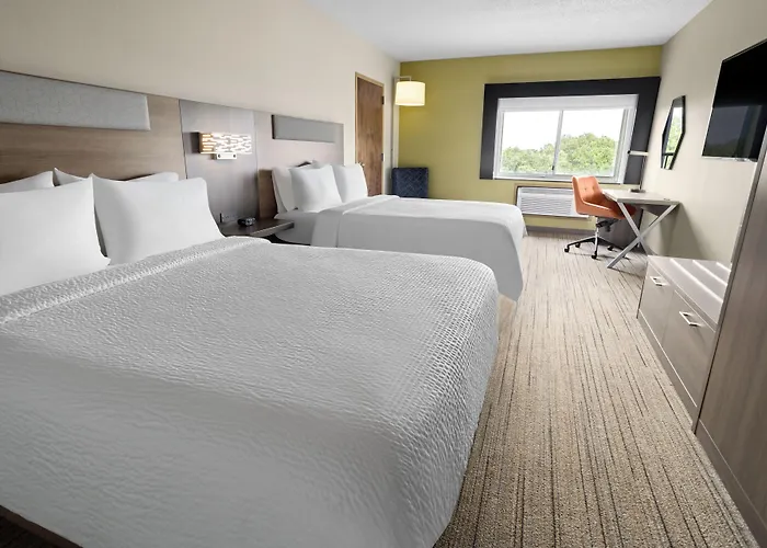 Holiday Inn Express Stony Brook-Long Island By Ihg